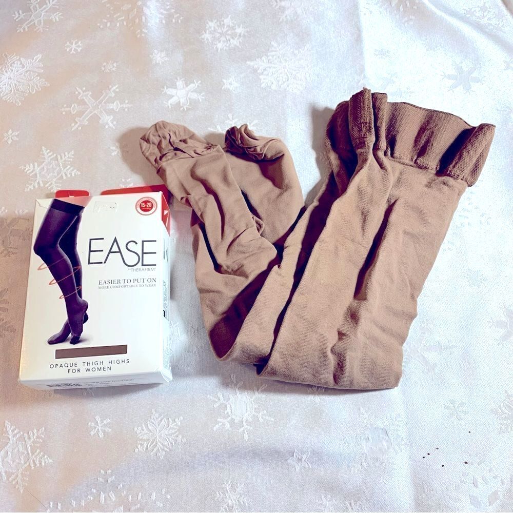 NWOT Ease Therafirm Compression Thigh Highs Sand Color Sz Large Short